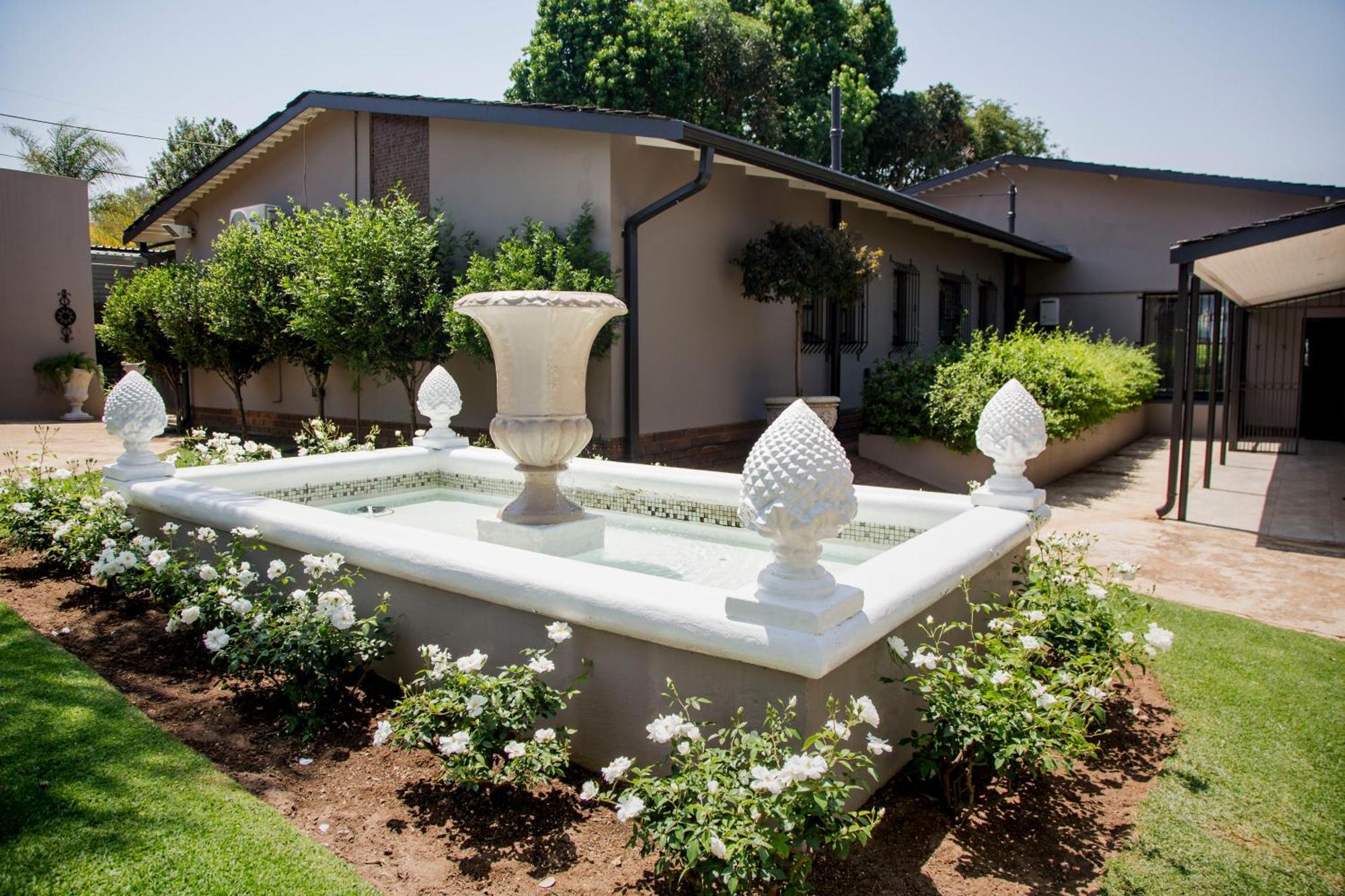 La Vida Luka - Luxury Guesthouse Pretoria-Noord Dış mekan fotoğraf